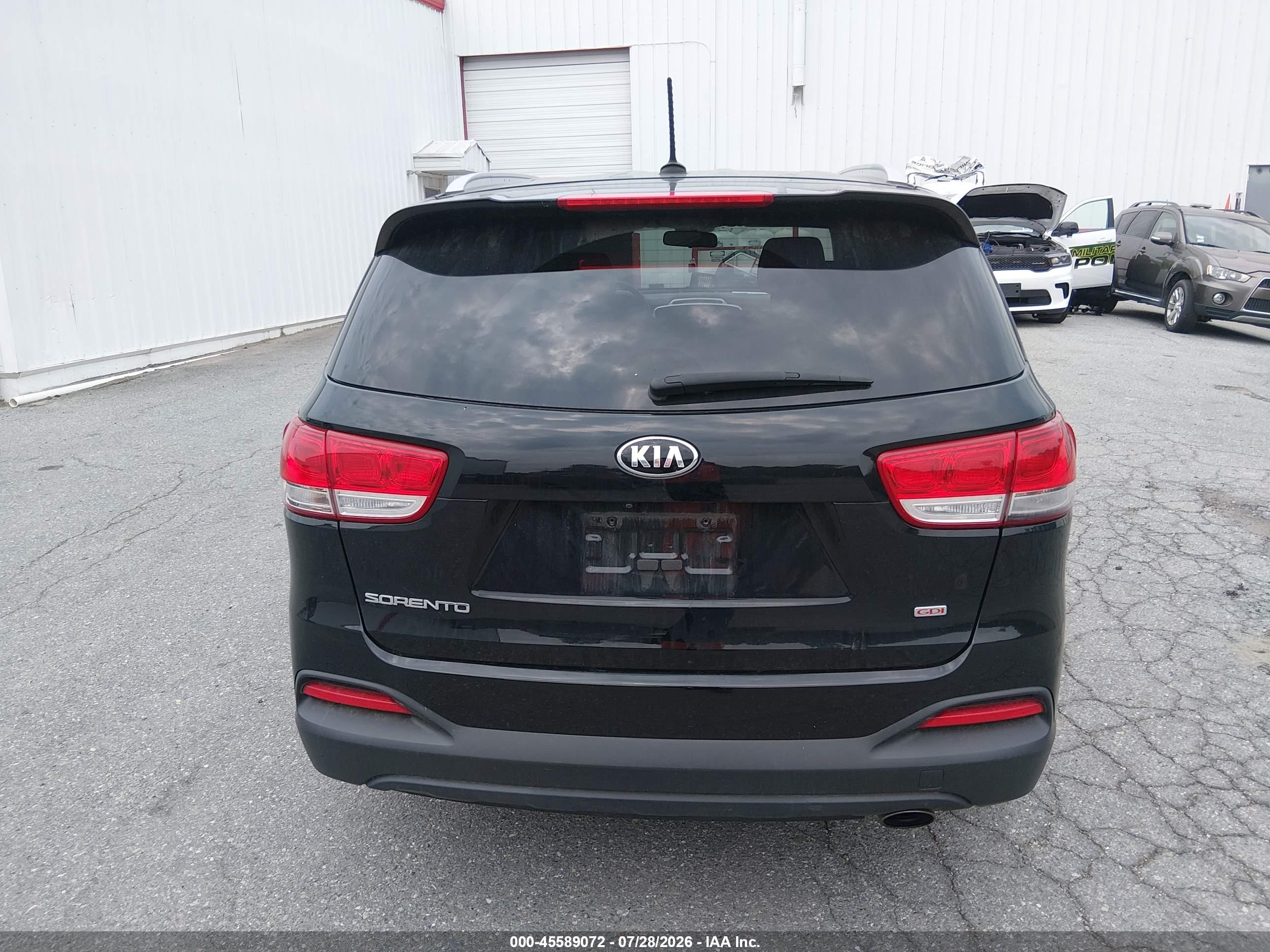 2016 KIA SORENTO 2.4L LX