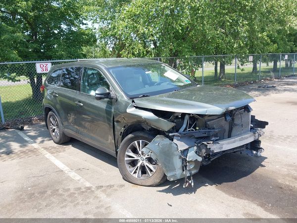 2019 TOYOTA HIGHLANDER LE PLUS