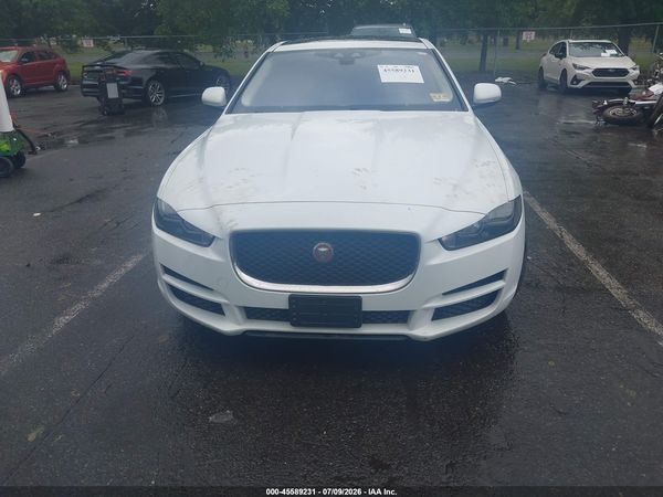 2019 JAGUAR XE 25T