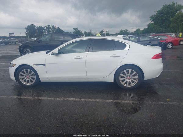 2019 JAGUAR XE 25T