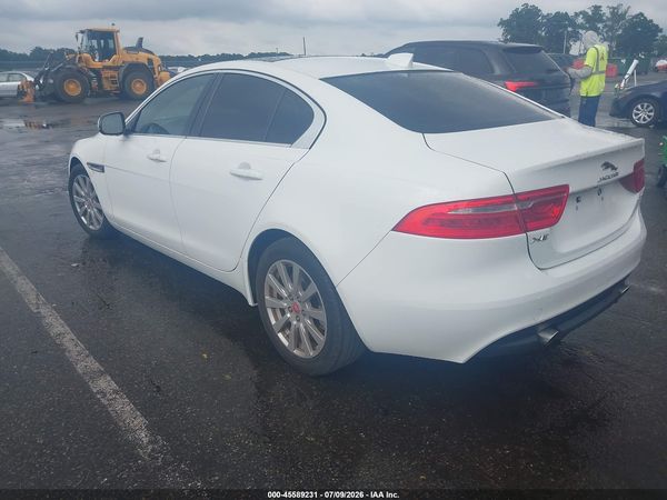 2019 JAGUAR XE 25T