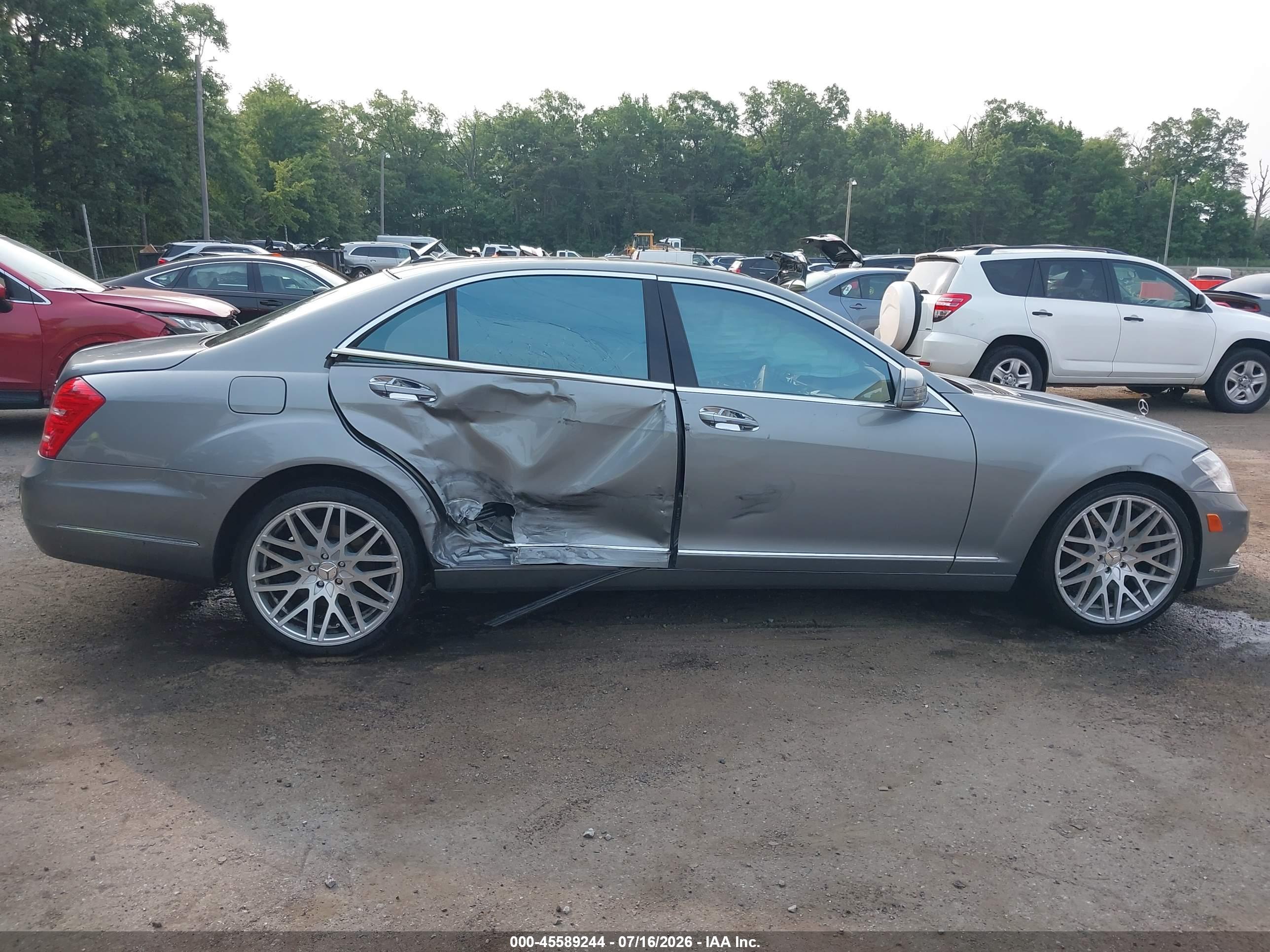 2013 MERCEDES-BENZ S 550 4MATIC
