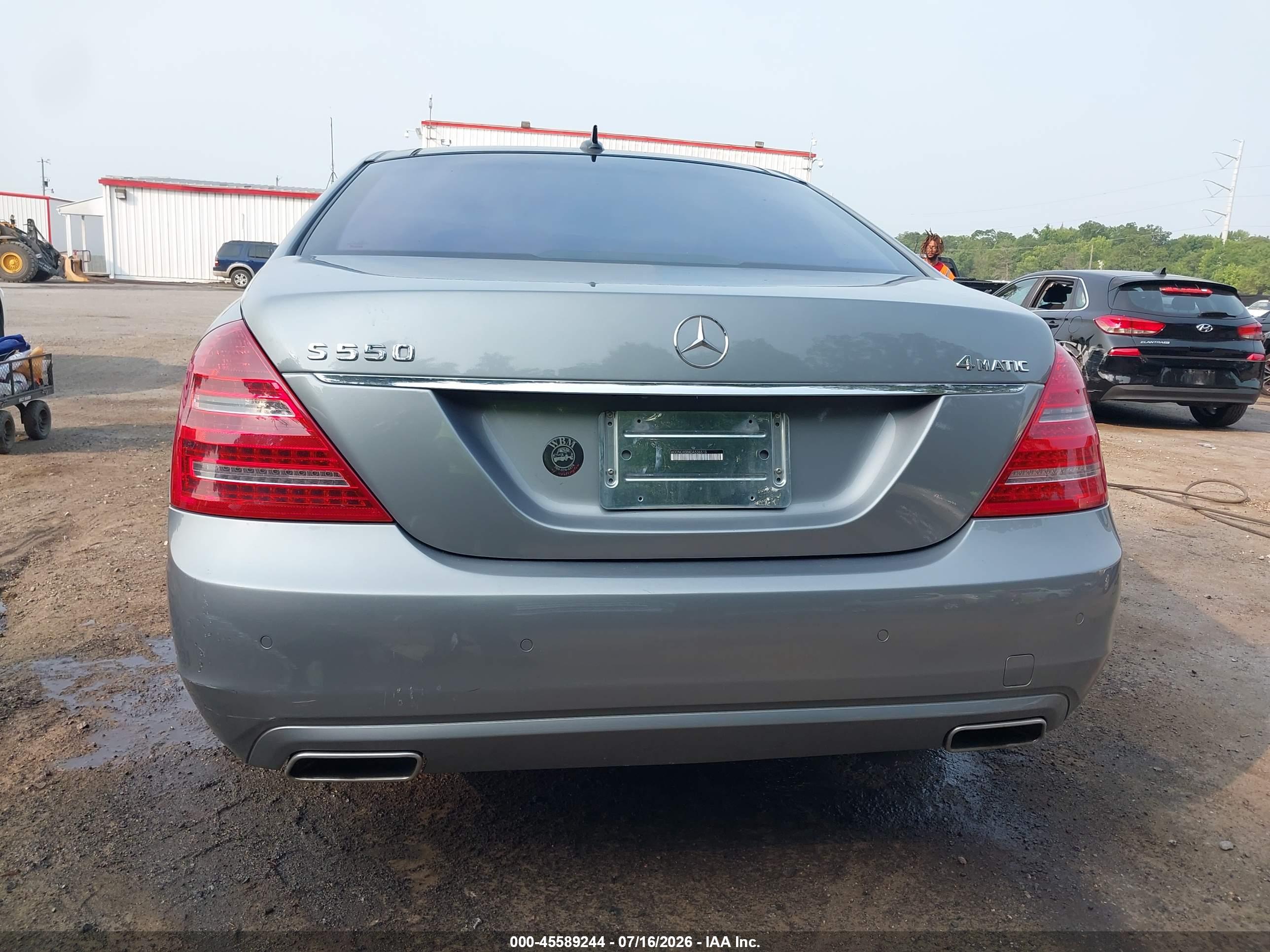 2013 MERCEDES-BENZ S 550 4MATIC
