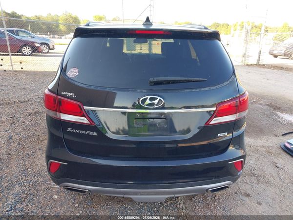 2017 HYUNDAI SANTA FE SE