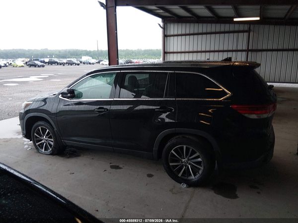 2019 TOYOTA HIGHLANDER XLE