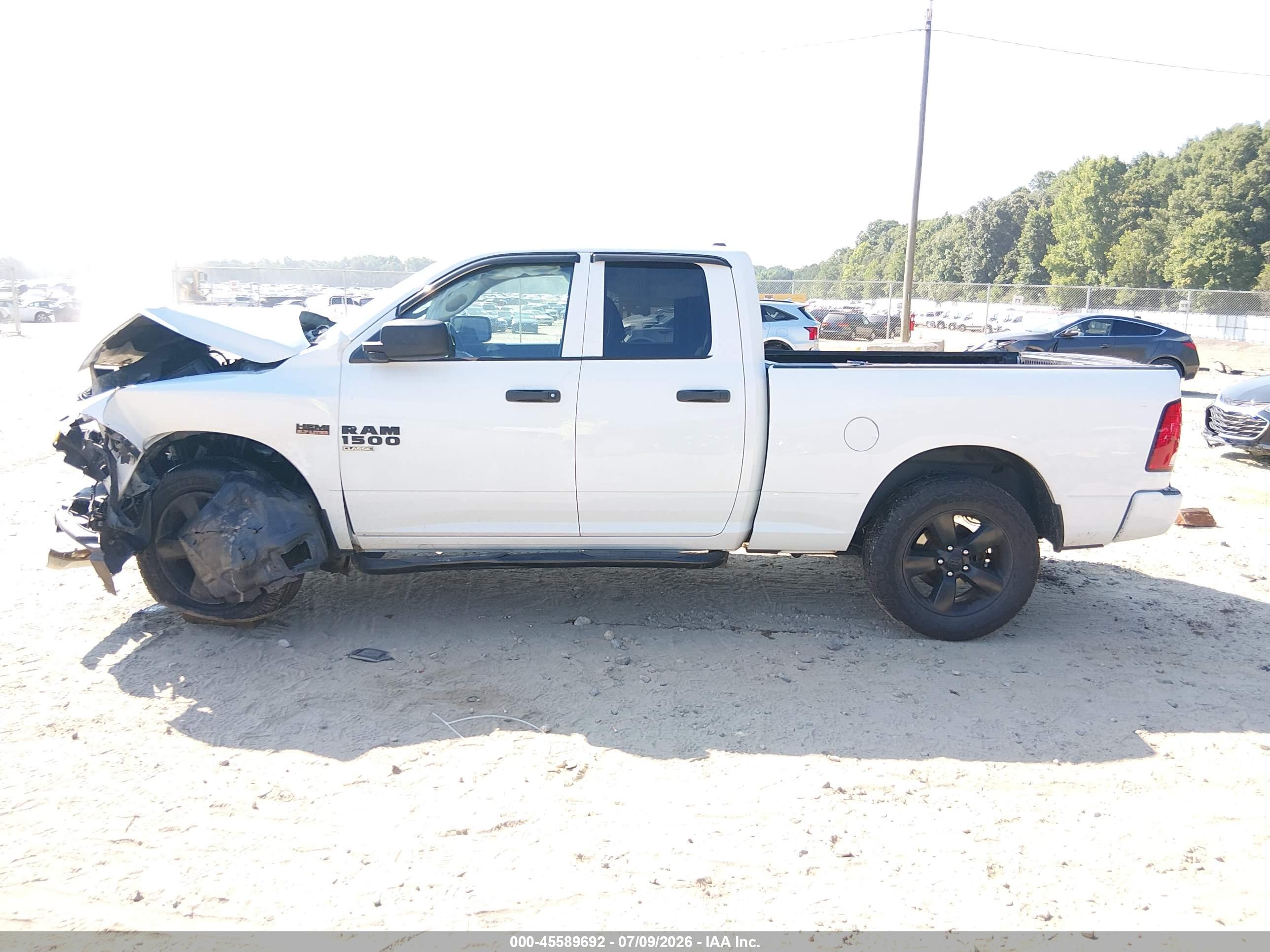 2019 RAM 1500 CLASSIC EXPRESS  4X2 6'4 BOX