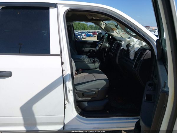 2019 RAM 1500 CLASSIC EXPRESS  4X2 6'4 BOX
