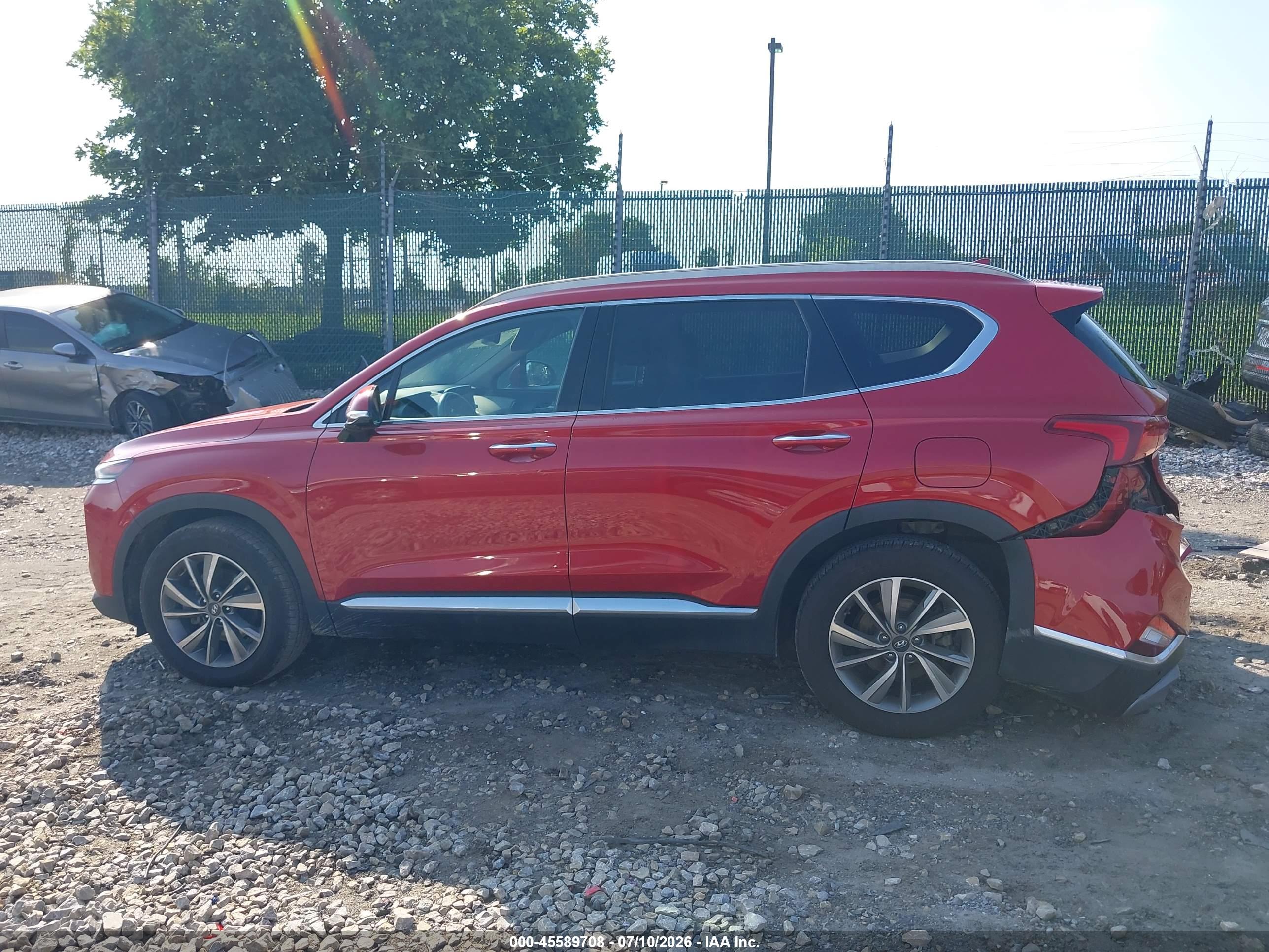 2019 HYUNDAI SANTA FE ULTIMATE