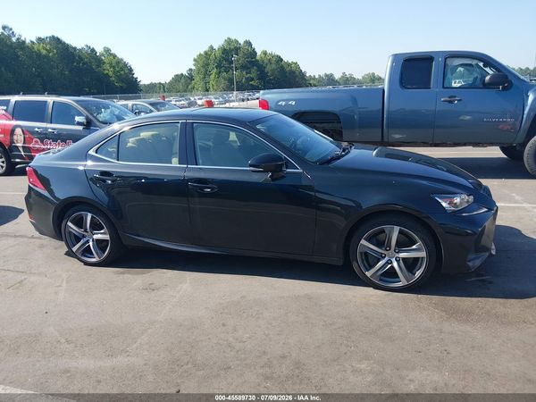 2017 LEXUS IS 300