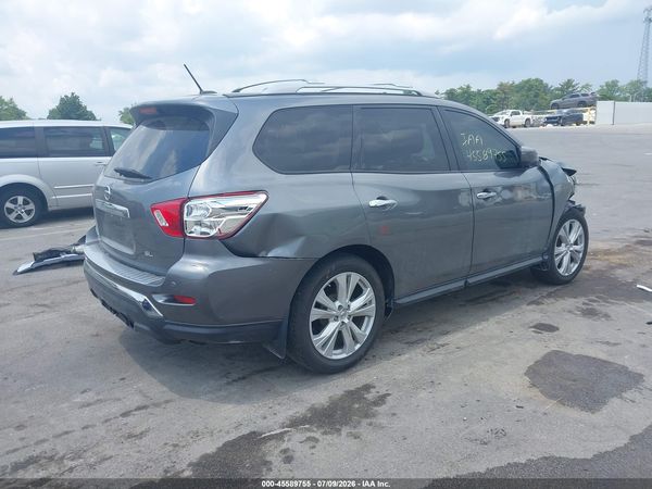 2018 NISSAN PATHFINDER SL — I4