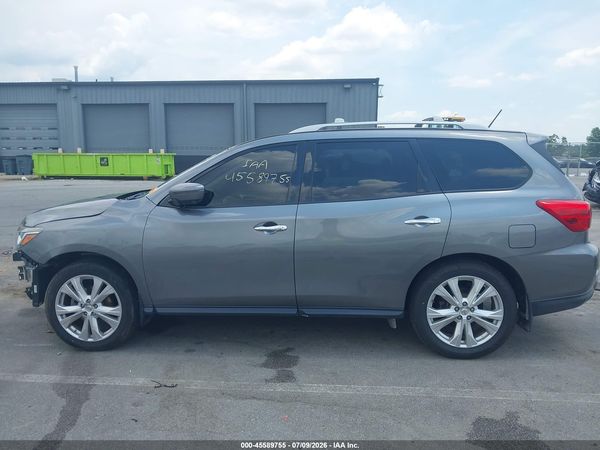 2018 NISSAN PATHFINDER SL — I117