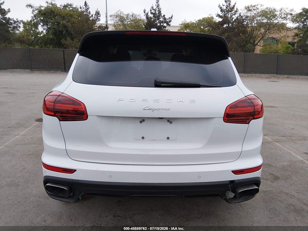 2017 PORSCHE CAYENNE PLATINUM EDITION