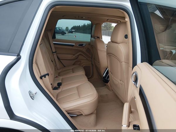 2017 PORSCHE CAYENNE PLATINUM EDITION