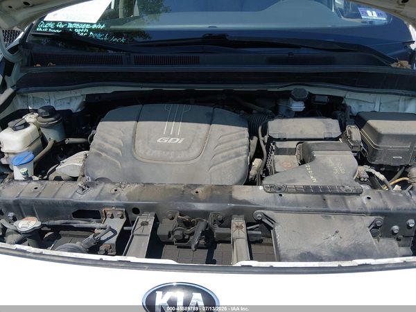 2016 KIA SEDONA LX
