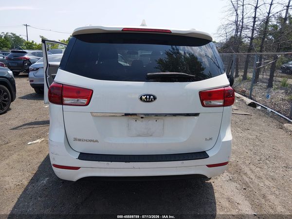 2016 KIA SEDONA LX