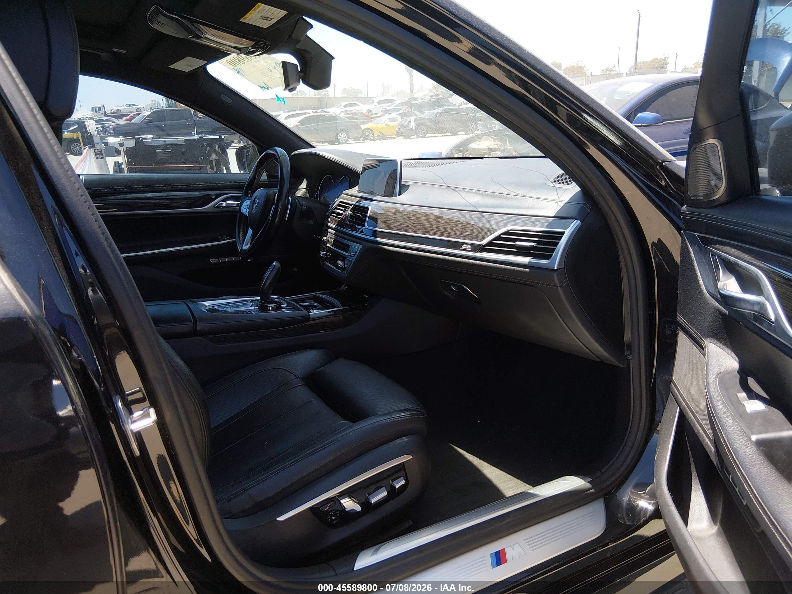2017 BMW 740I