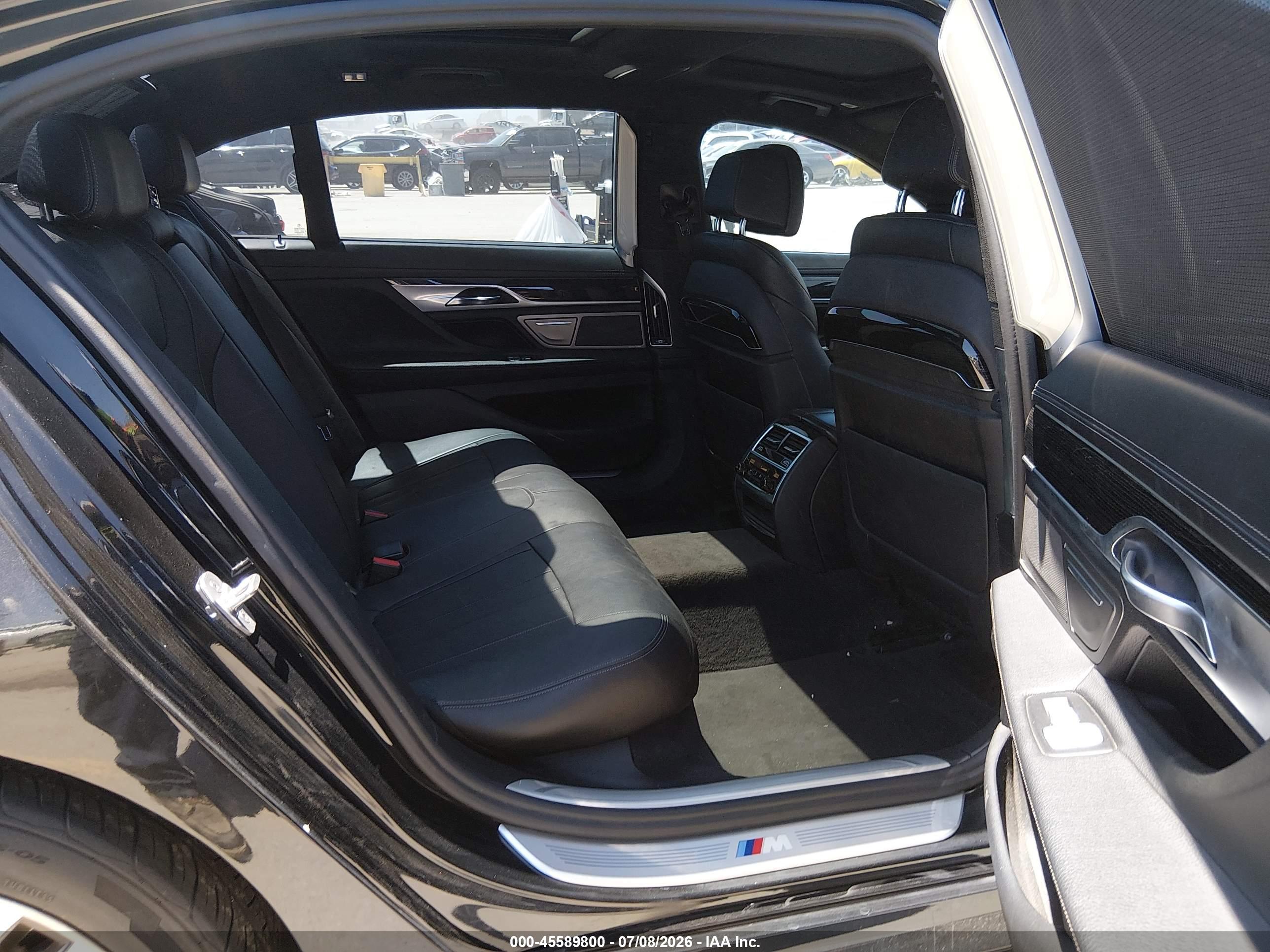 2017 BMW 740I