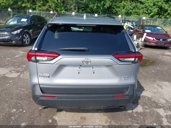 2022 TOYOTA RAV4 XLE — I119