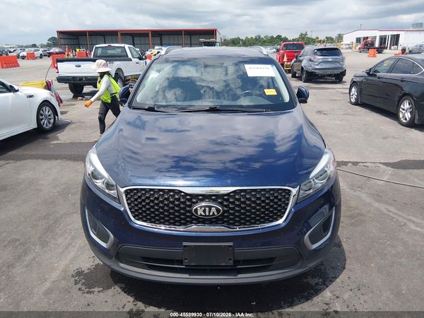 2018 KIA SORENTO 2.4L LX