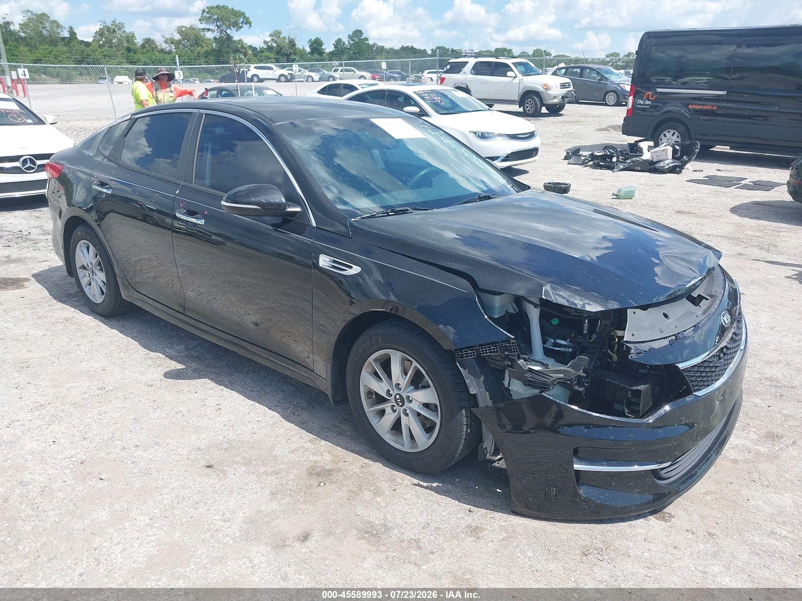 2016 KIA OPTIMA LX