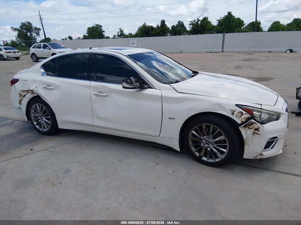 2020 INFINITI Q50 LUXE