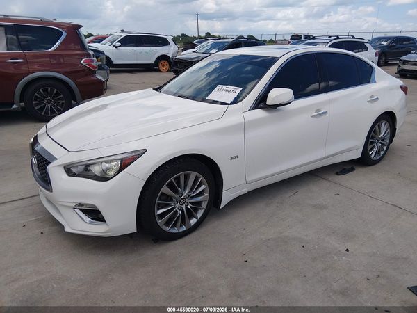 2020 INFINITI Q50 LUXE
