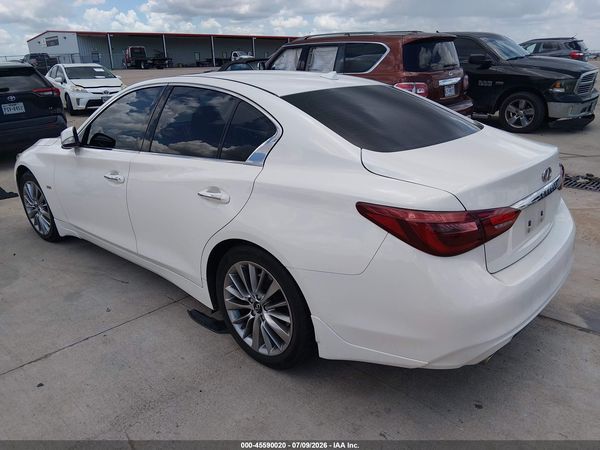 2020 INFINITI Q50 LUXE