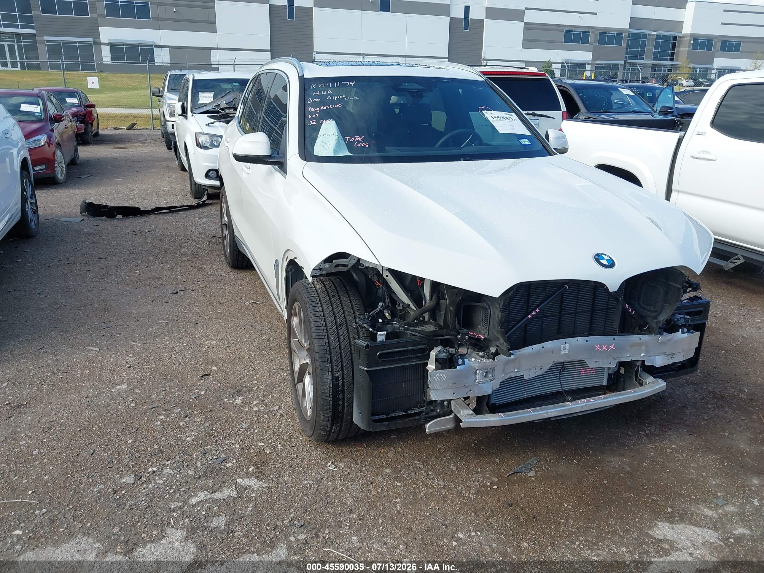 2024 BMW X5 XDRIVE40I