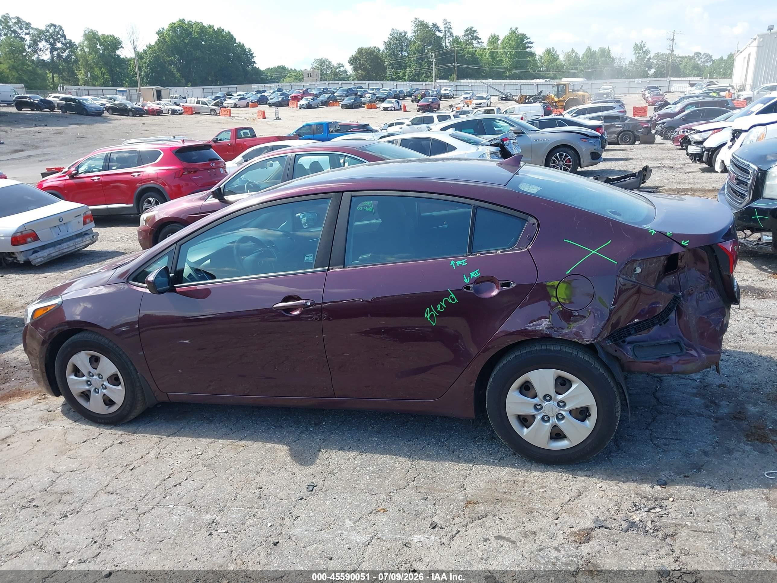 2017 KIA FORTE LX