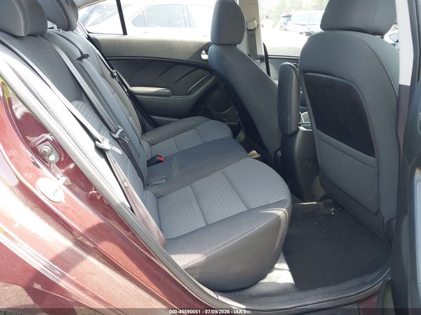 2017 KIA FORTE LX