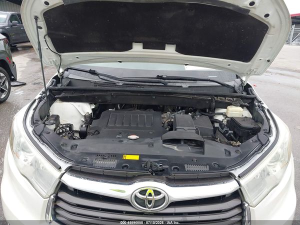 2016 TOYOTA HIGHLANDER LE V6