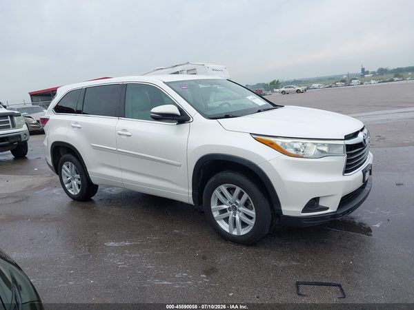 2016 TOYOTA HIGHLANDER LE V6