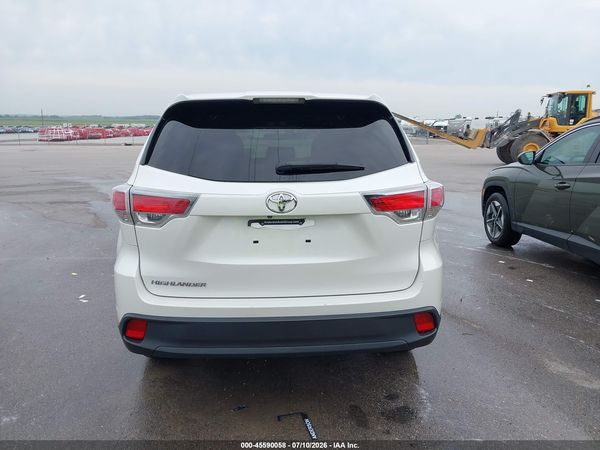 2016 TOYOTA HIGHLANDER LE V6