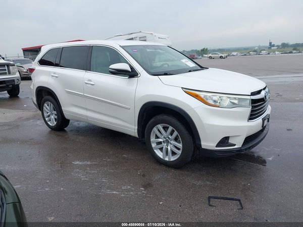 2016 TOYOTA HIGHLANDER LE V6