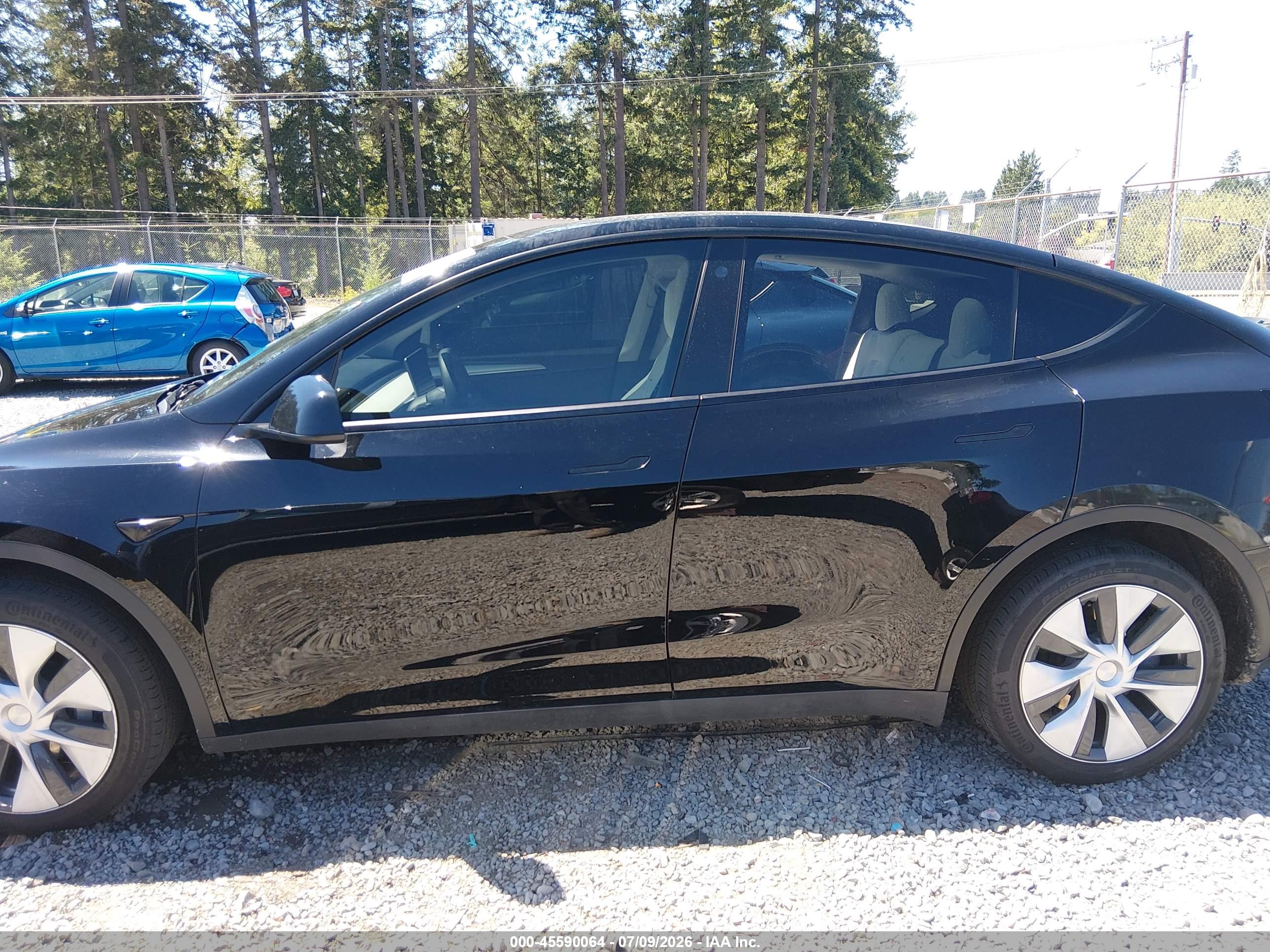 2022 TESLA MODEL Y
