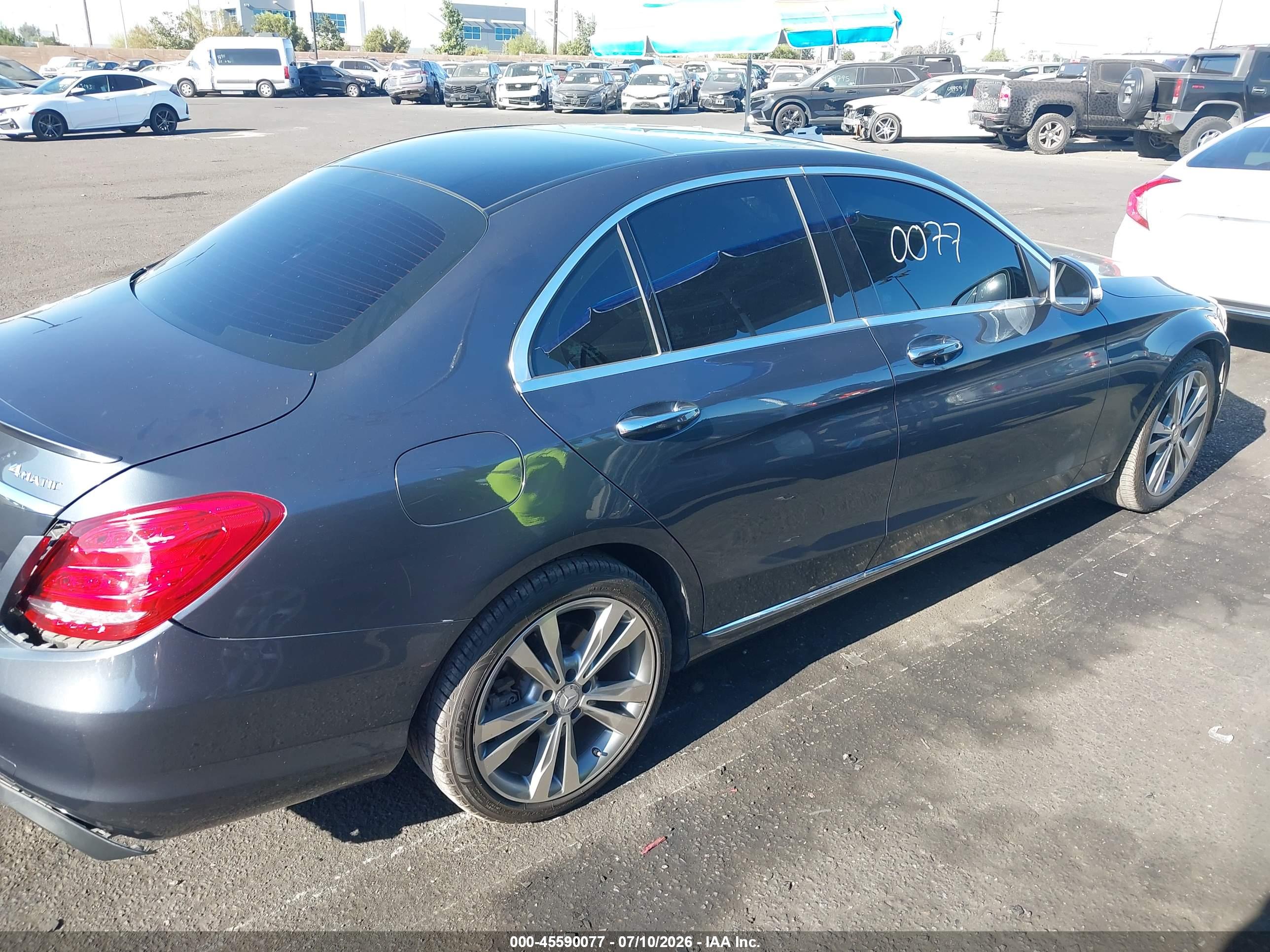 2015 MERCEDES-BENZ C 300 4MATIC