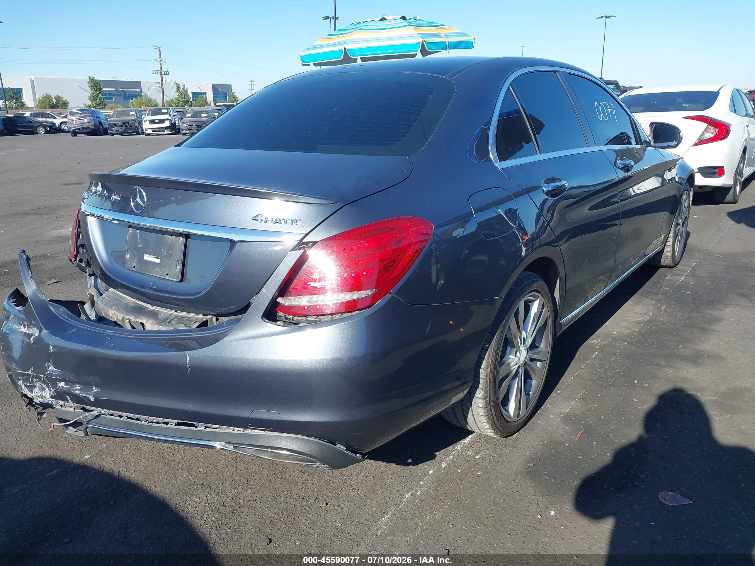 2015 MERCEDES-BENZ C 300 4MATIC