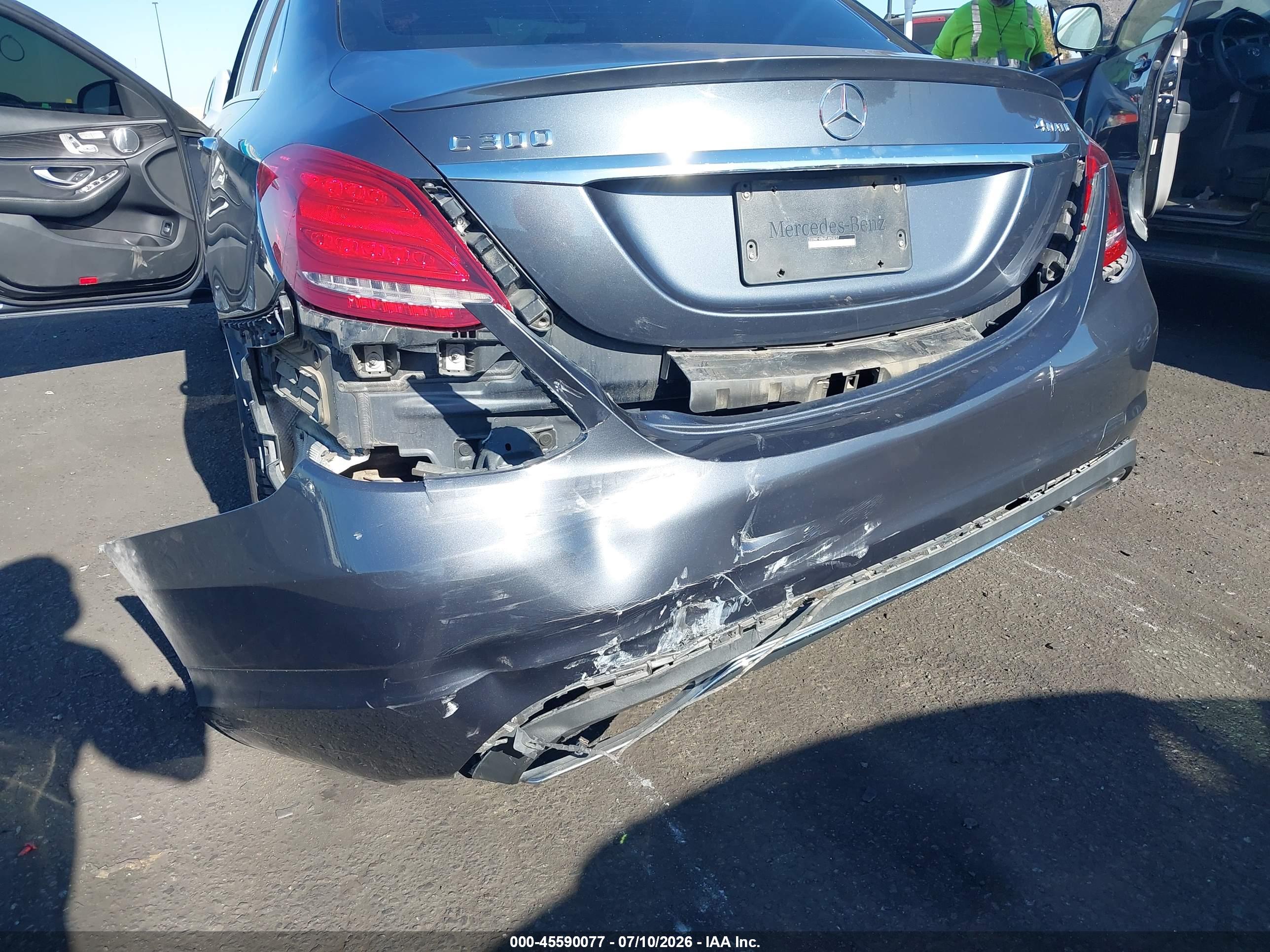 2015 MERCEDES-BENZ C 300 4MATIC