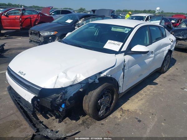 2026 KIA K4 LX