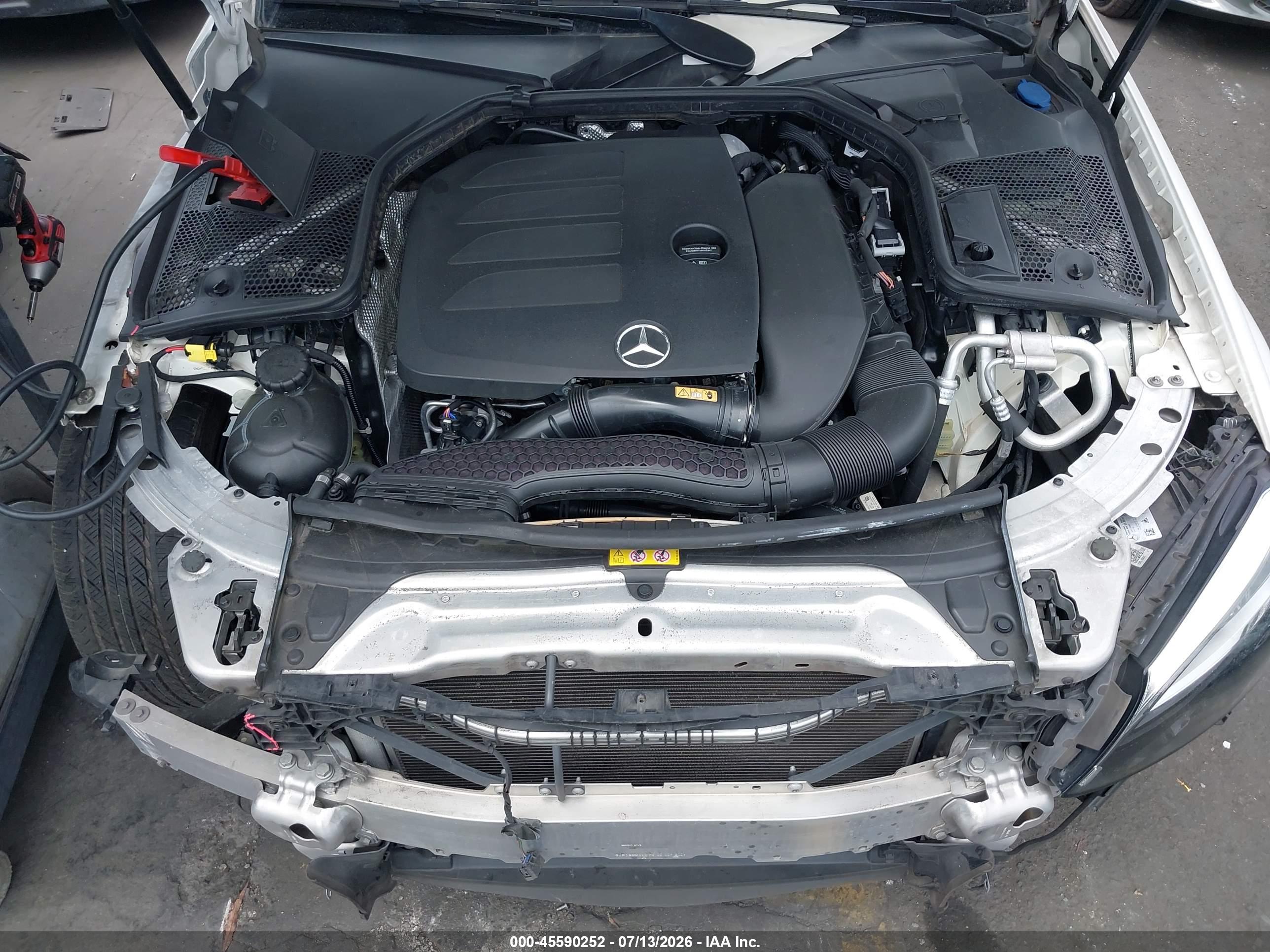 2020 MERCEDES-BENZ C 300 C300
