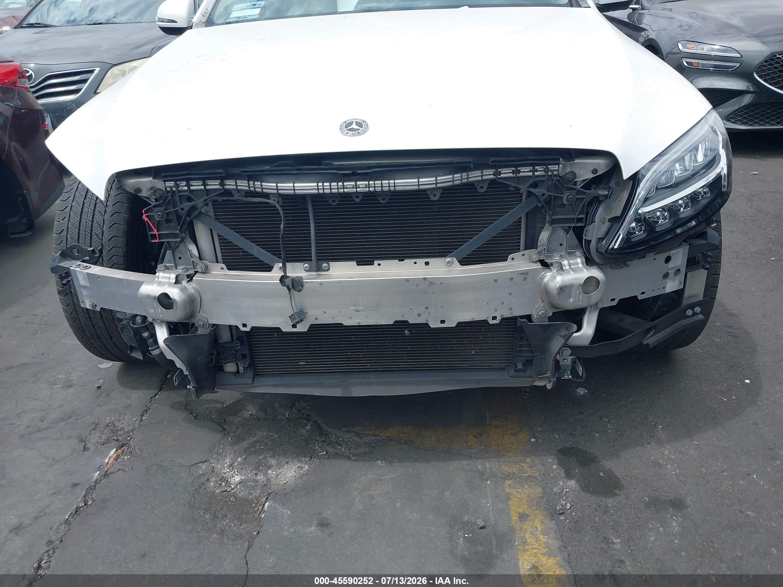 2020 MERCEDES-BENZ C 300 C300