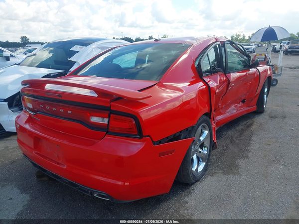 2014 DODGE CHARGER SE