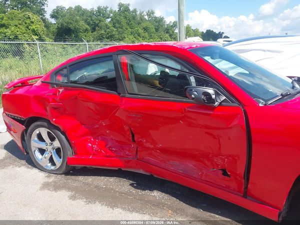 2014 DODGE CHARGER SE