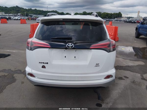 2016 TOYOTA RAV4 SE