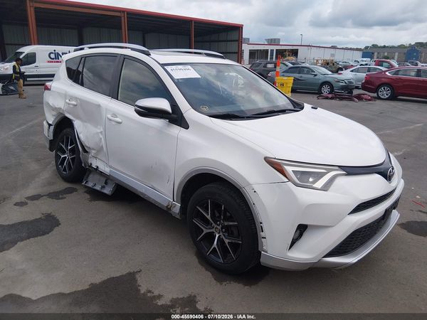 2016 TOYOTA RAV4 SE