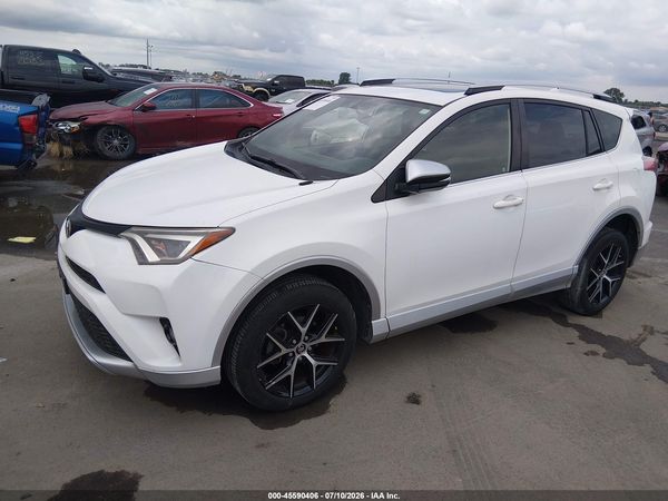 2016 TOYOTA RAV4 SE