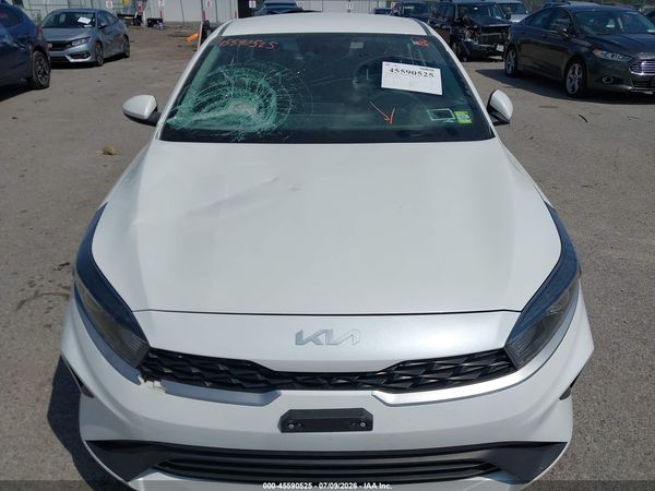 2023 KIA FORTE LXS
