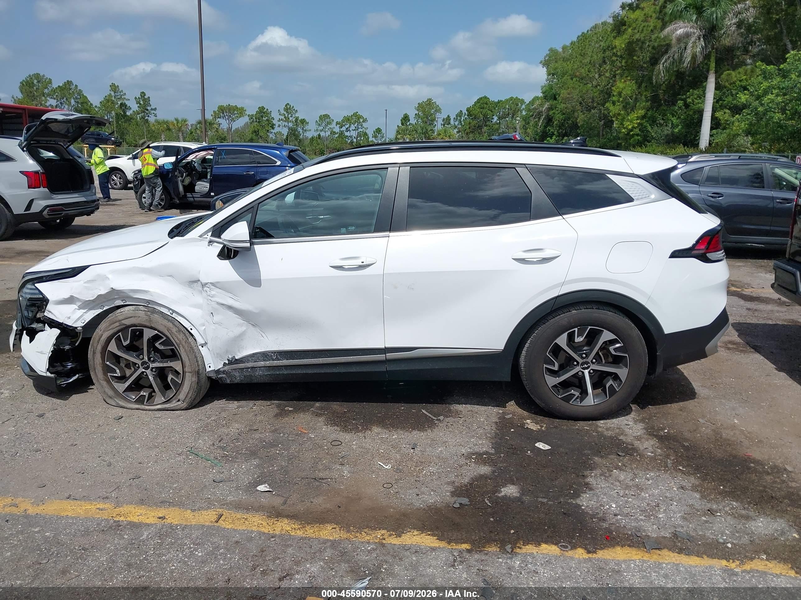 2025 KIA SPORTAGE EX