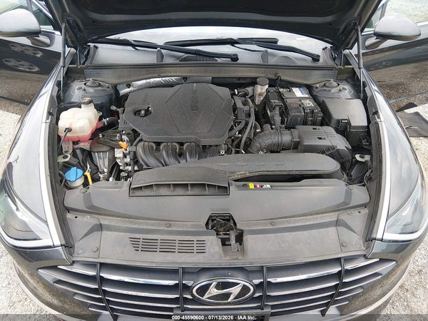 2022 HYUNDAI SONATA SE