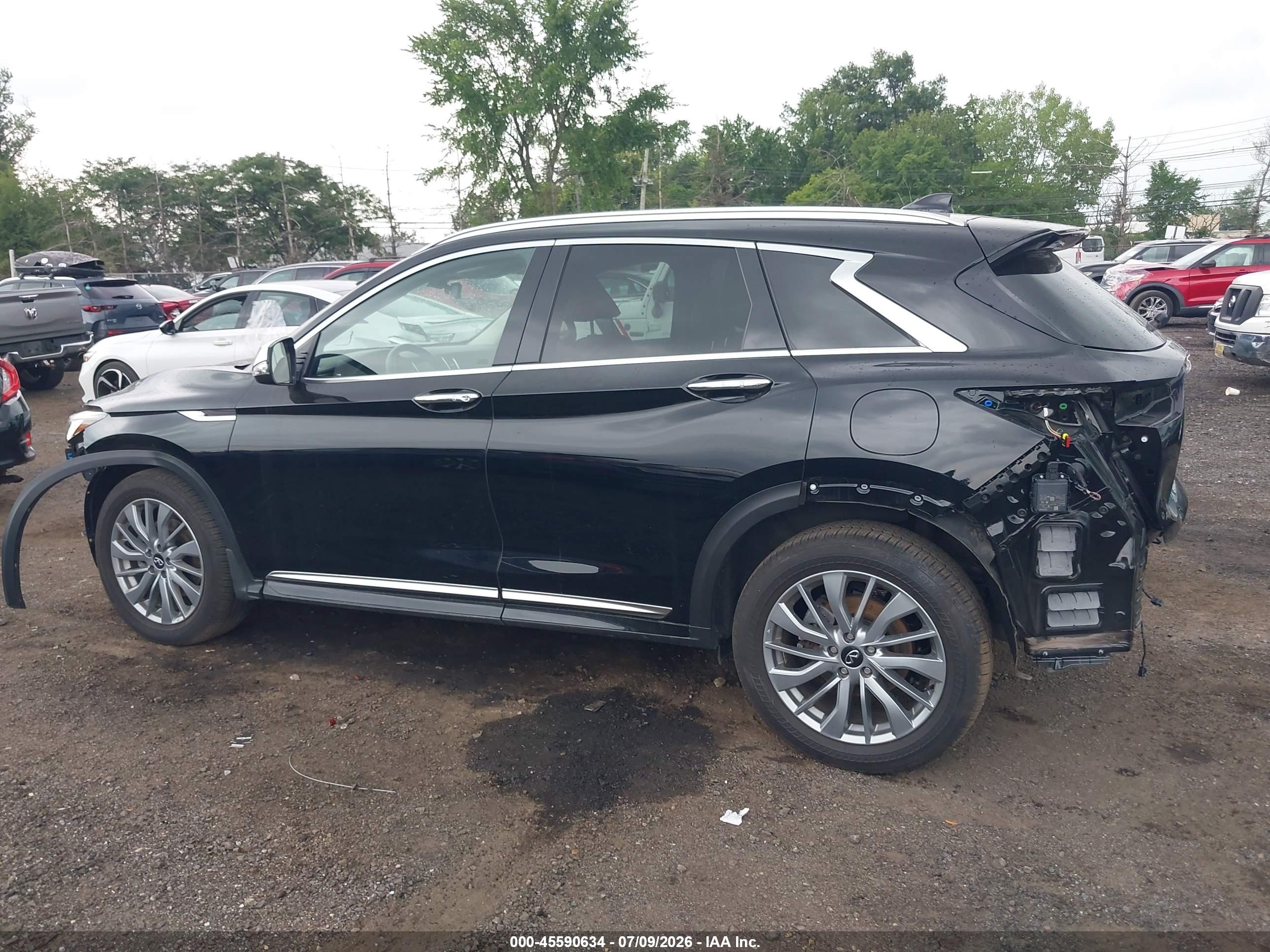2025 INFINITI QX50 LUXE AWD